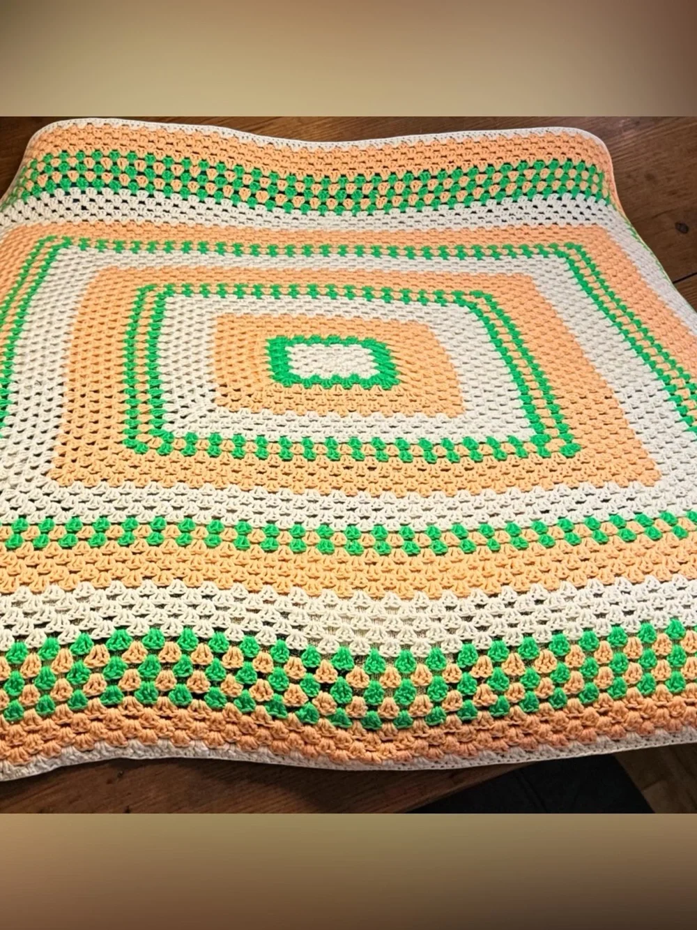 🌼VTG Handmade Crochet Granny Square Bedspread - Peach, Green & White